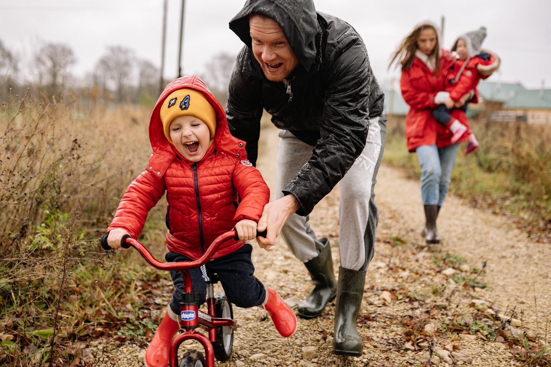 Aprender a andar en bicicleta online niños